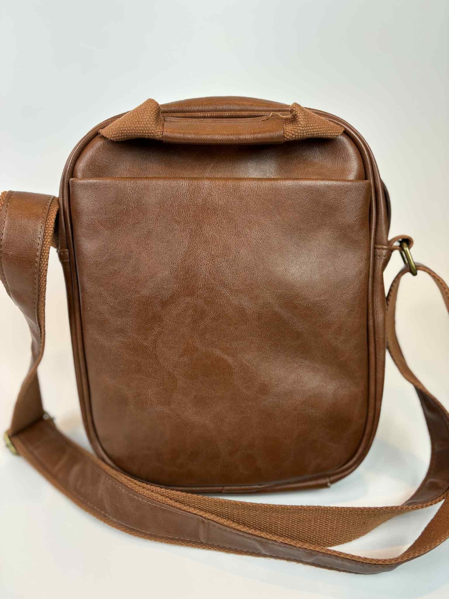 Reaction Kenneth Cole Shoulder Bag