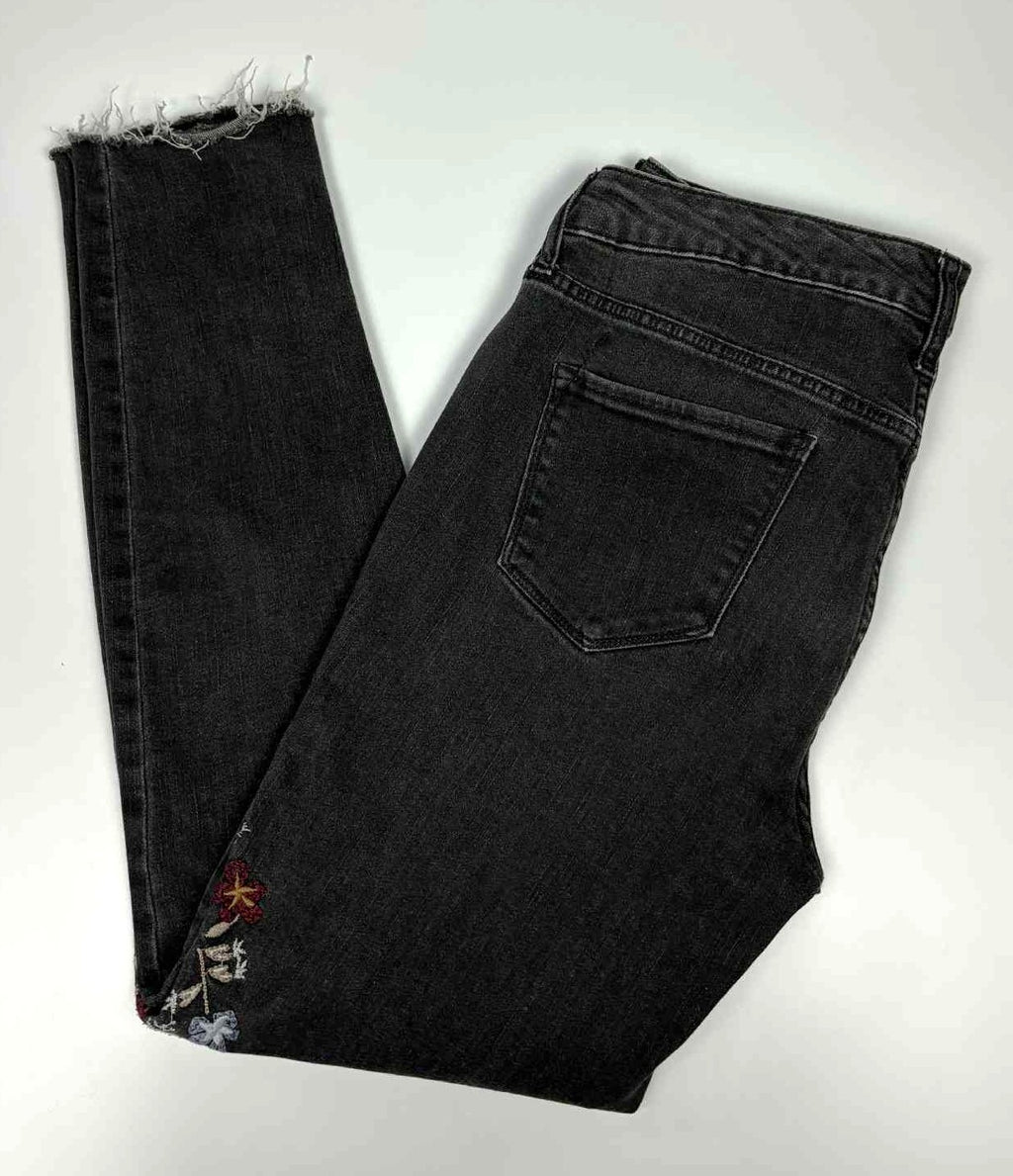 Mossino Black Embroidered Skinny Jeans – Size 6 (No Tag)