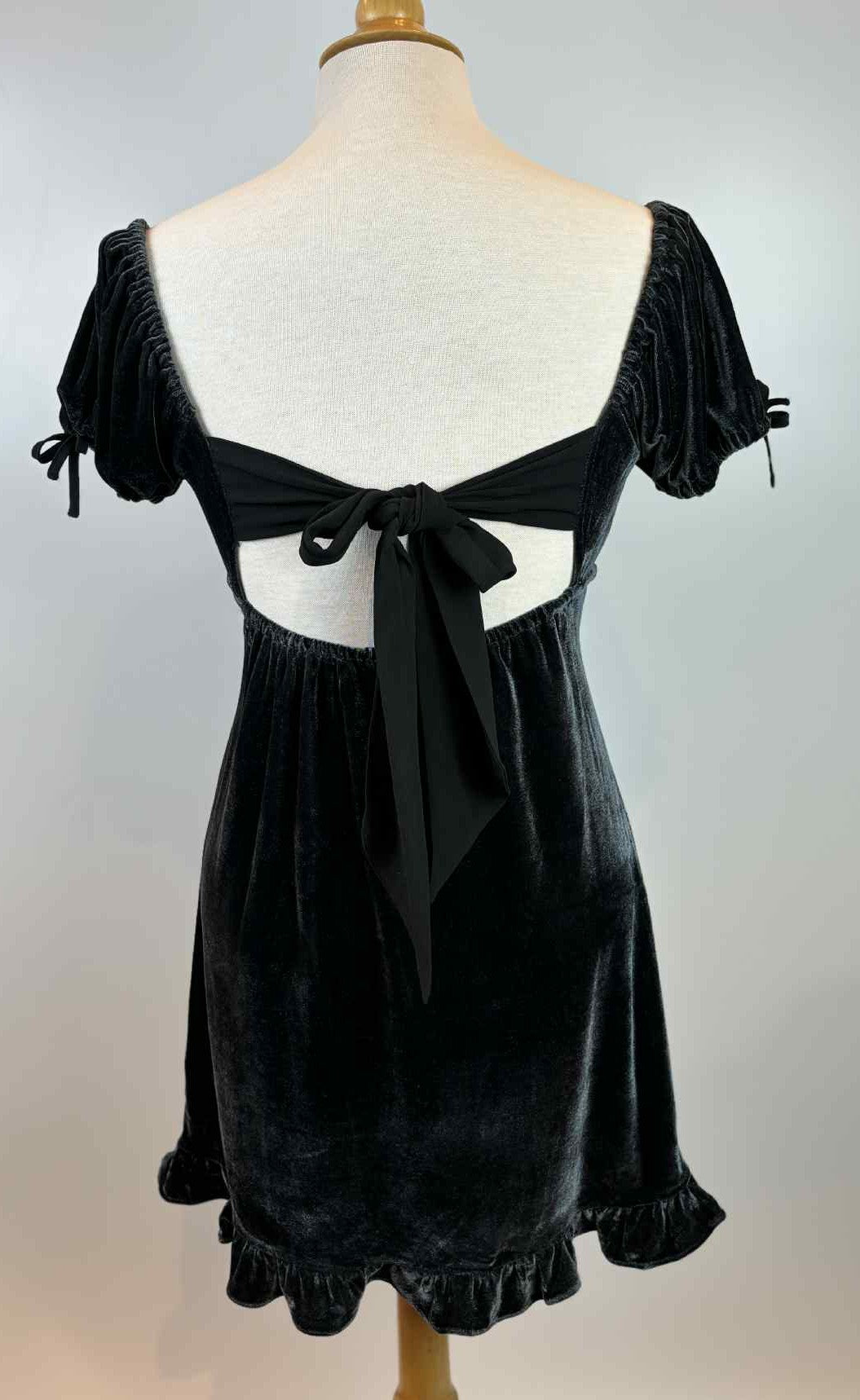 Urban Outfitters Velvet Off-Shoulder Dress — Size Small Petite