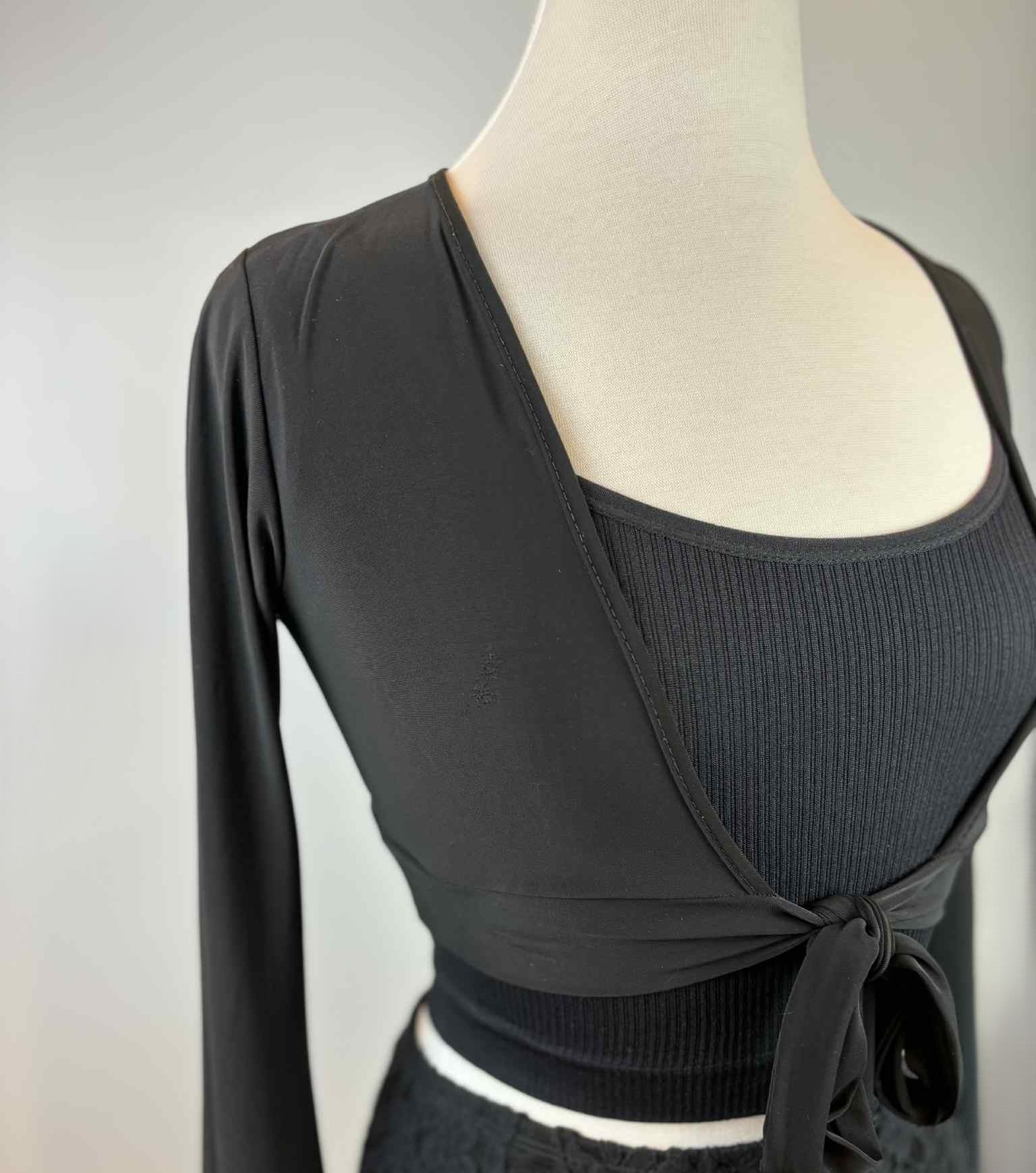 Black Tie Cover-Up — Nasty Gal Collection (US 2)