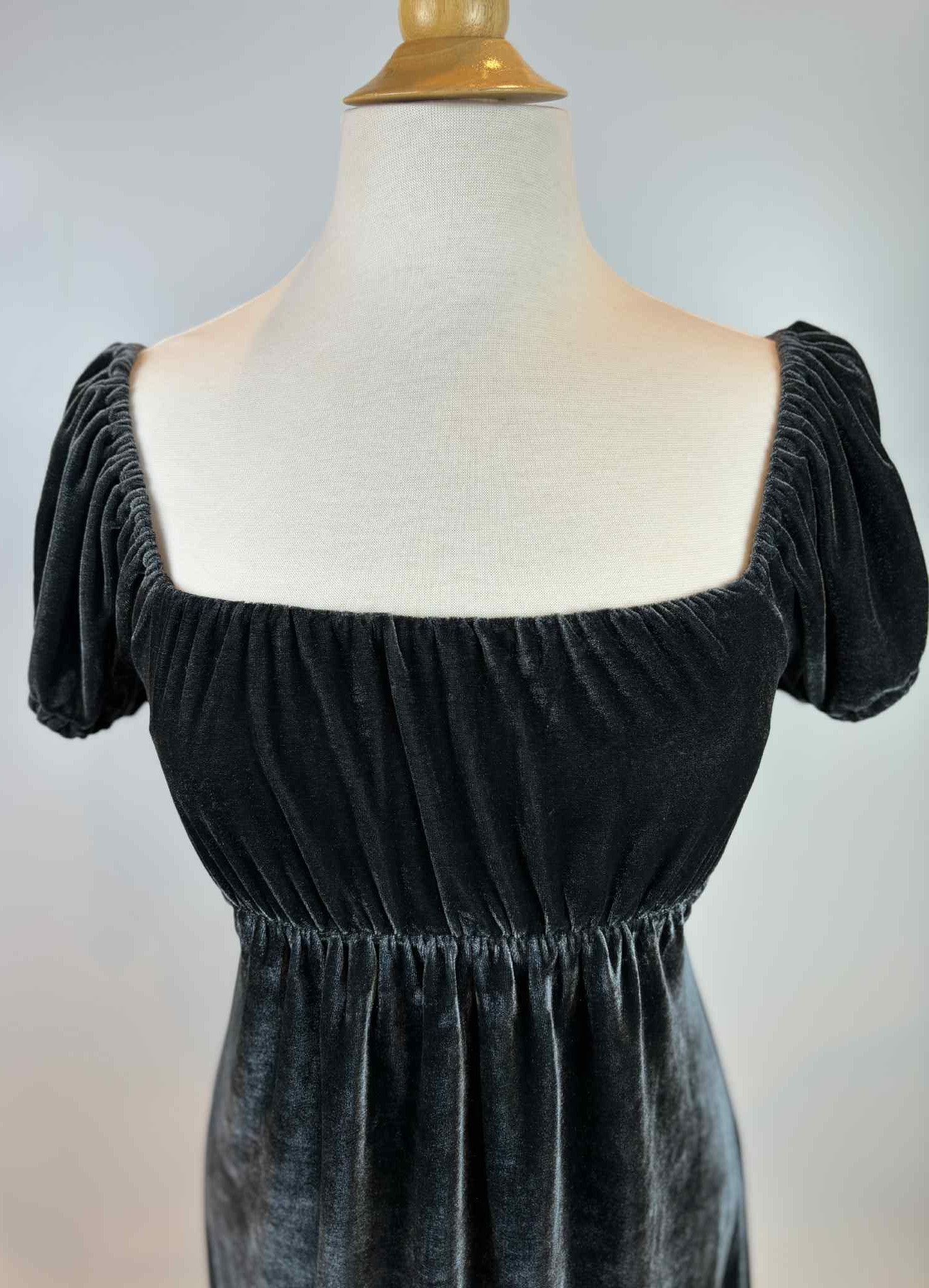 Urban Outfitters Velvet Off-Shoulder Dress — Size Small Petite