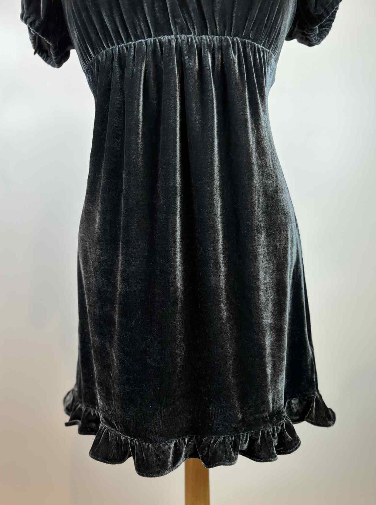 Urban Outfitters Velvet Off-Shoulder Dress — Size Small Petite