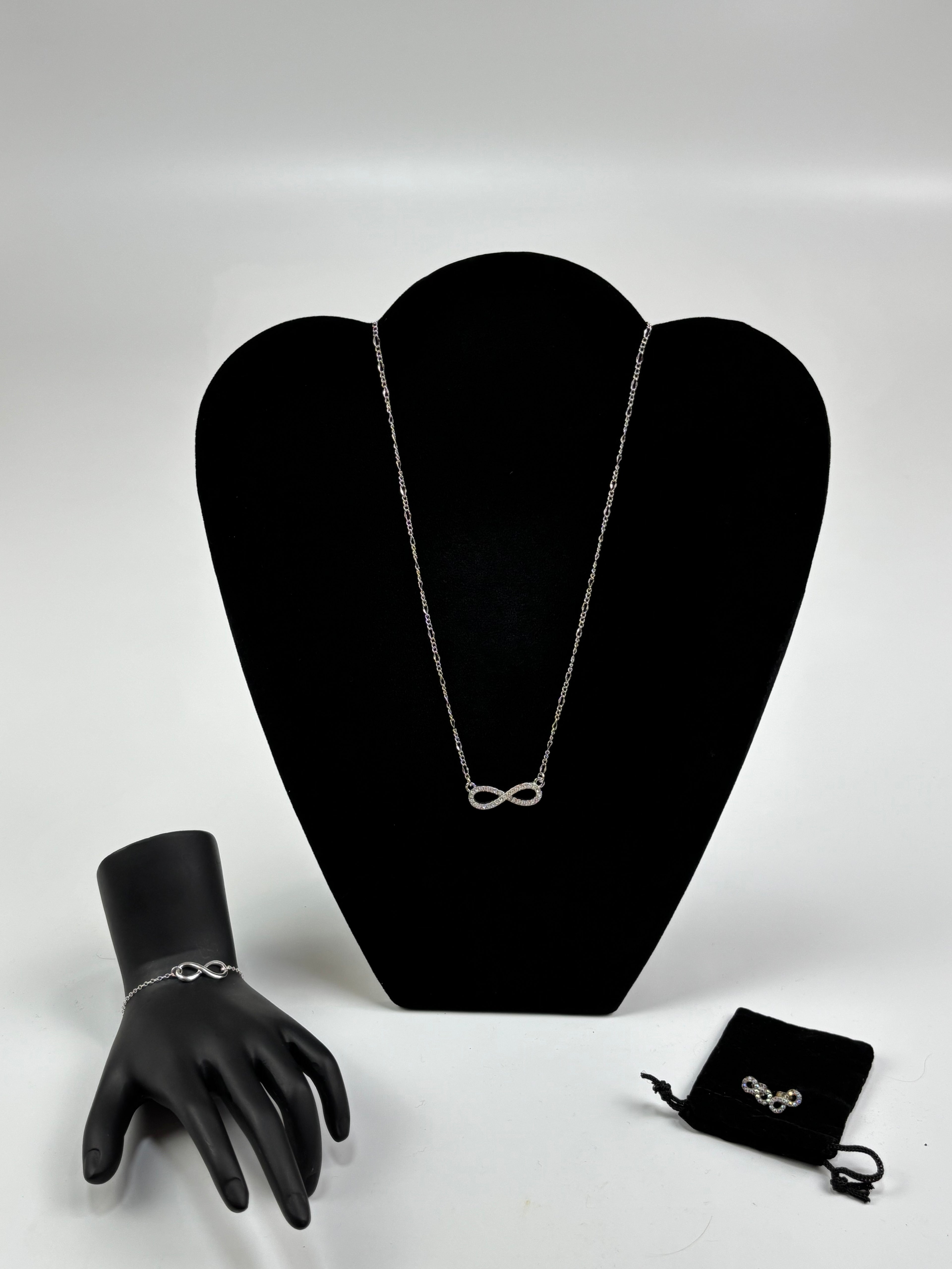 Infinity Jewelry Set – Necklace, Bracelet & Earrings