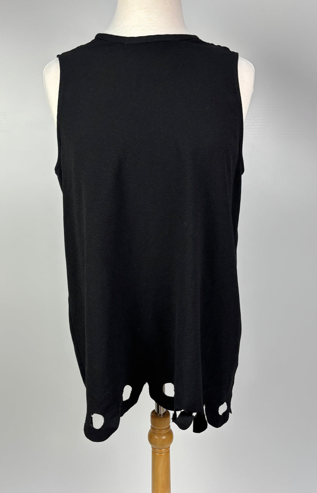Black Scallop Hem Blouse – Size Large