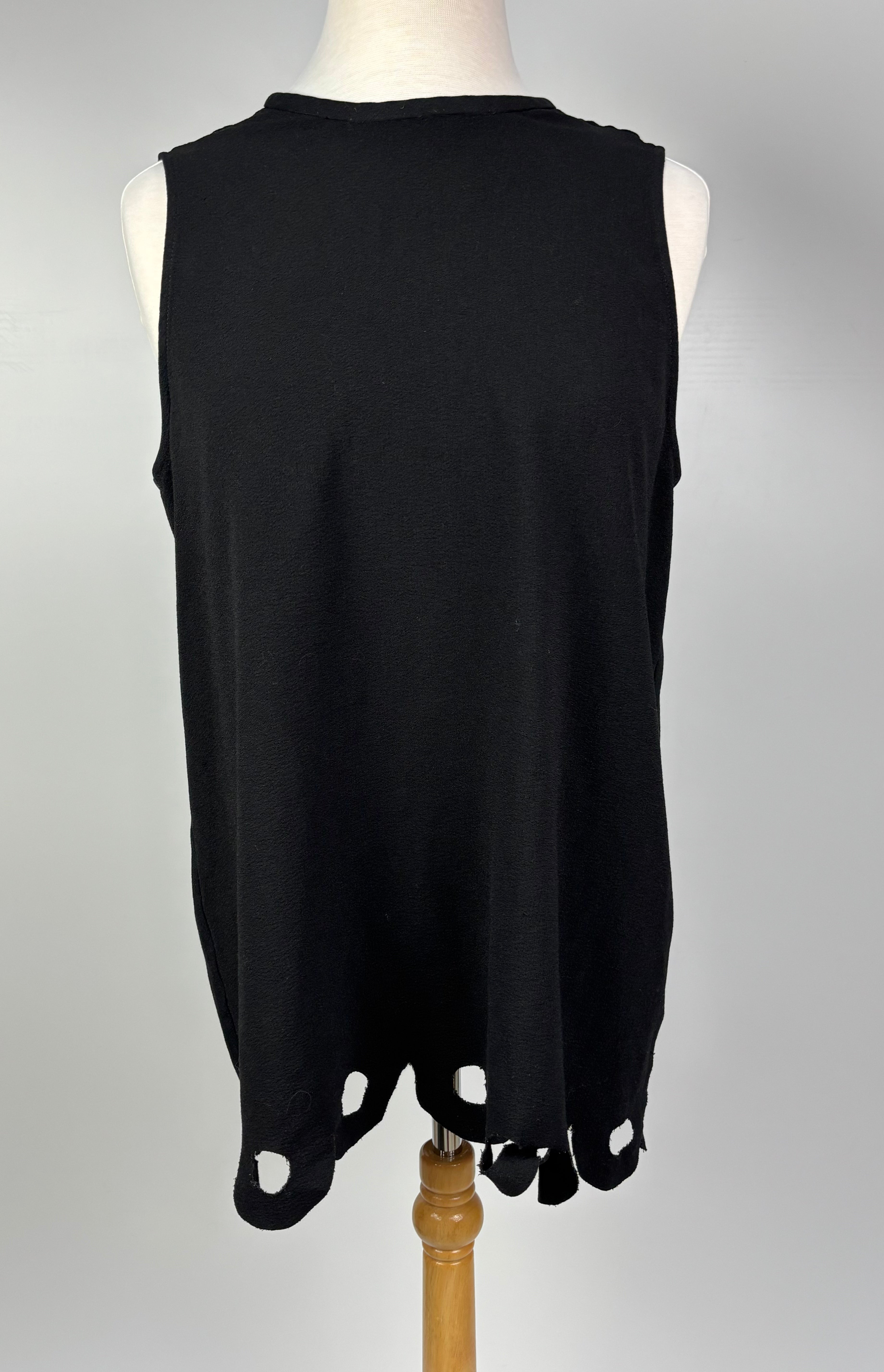 Black Scallop Hem Blouse – Size Large