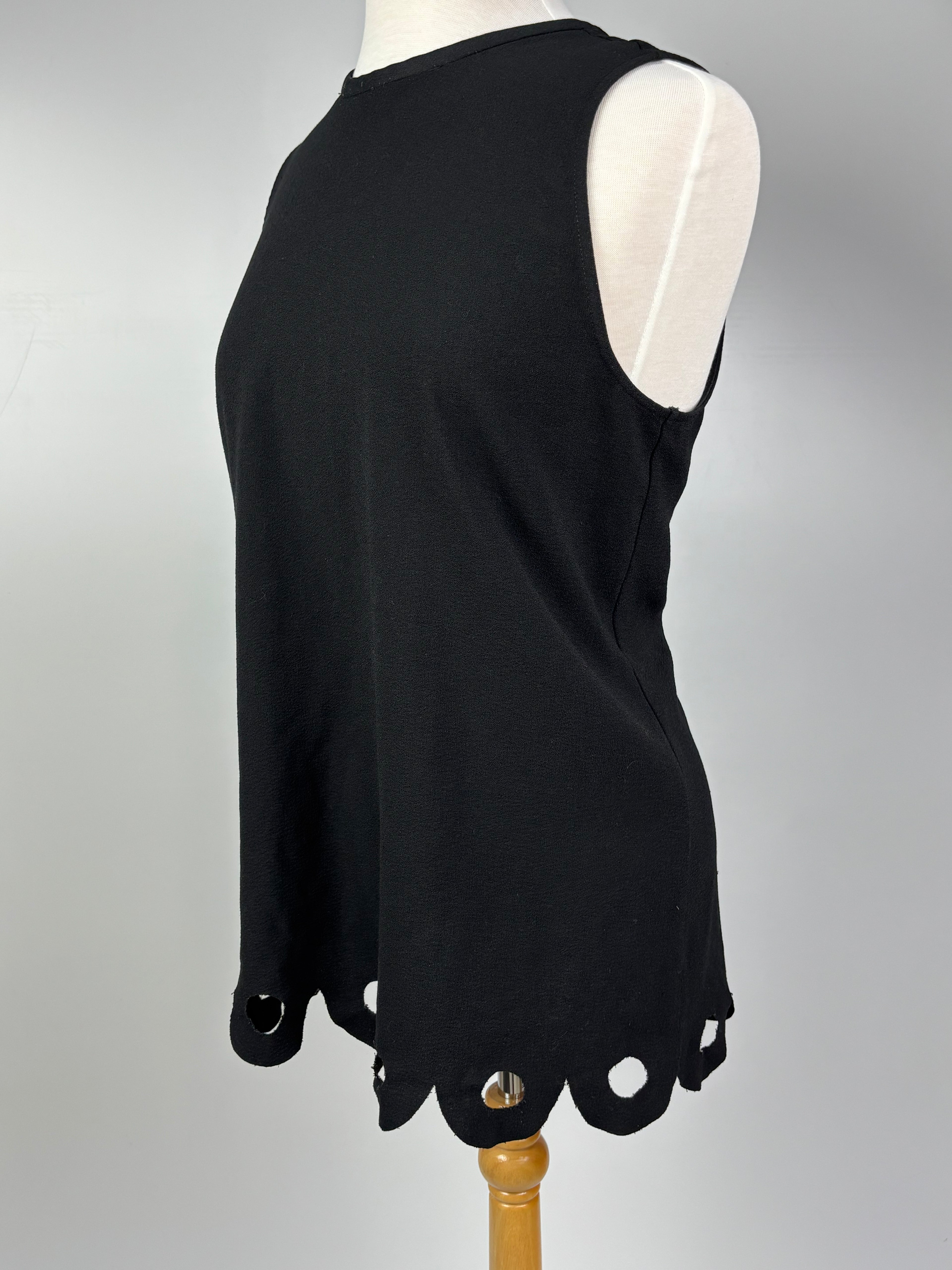 Black Scallop Hem Blouse – Size Large