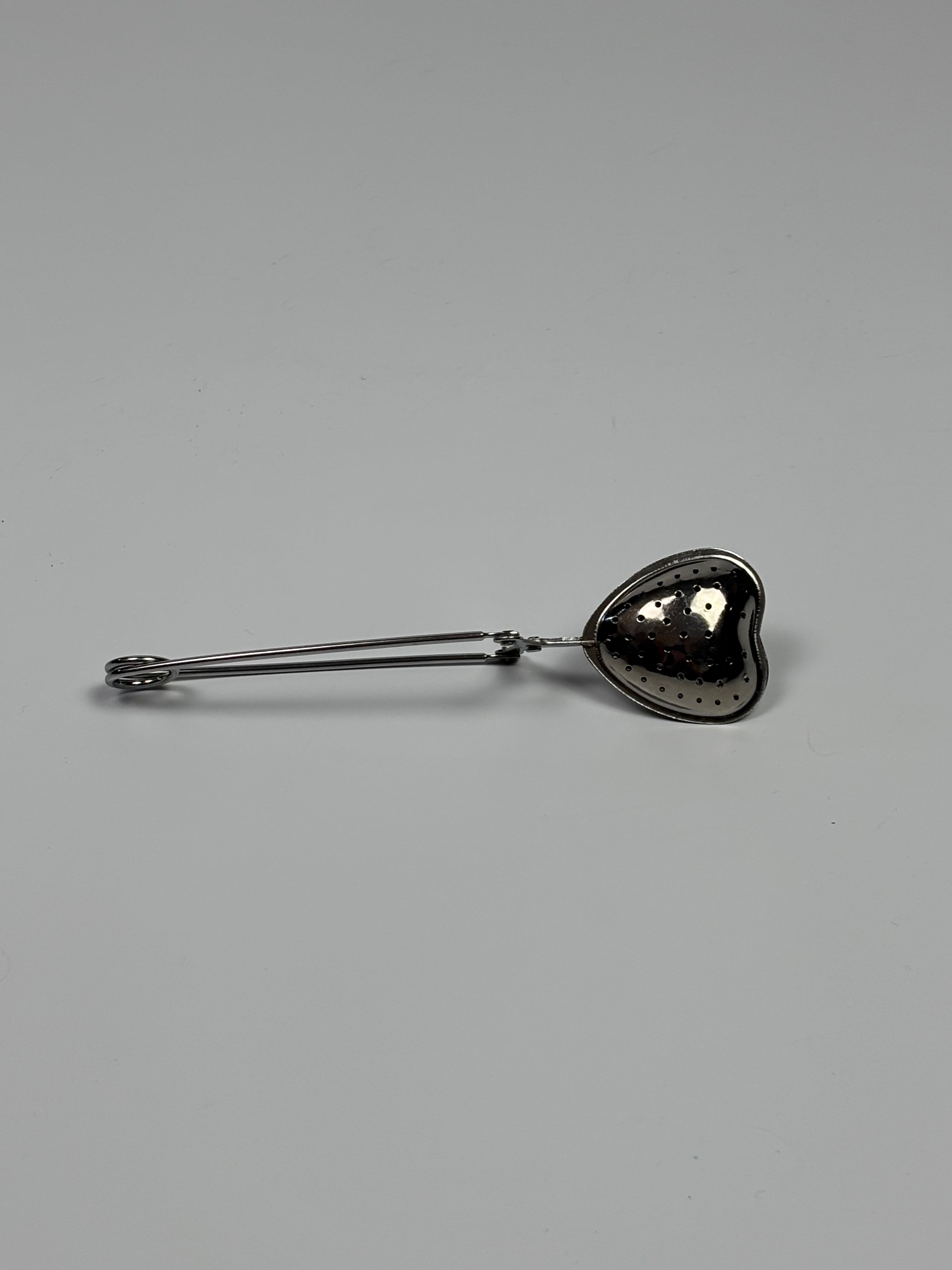 Heart-Shaped Tea Strainer Set – Stainless Steel (Set of 7)