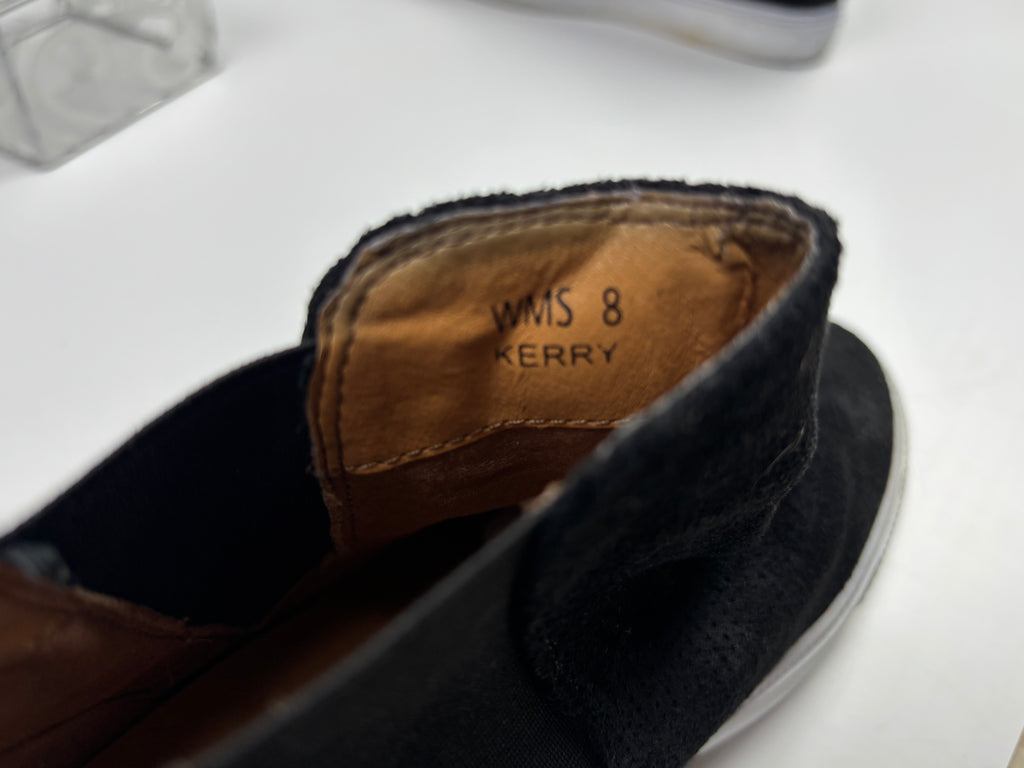 Dolce Vita “Kerry” Hidden Heel Booties – Women’s Size 8