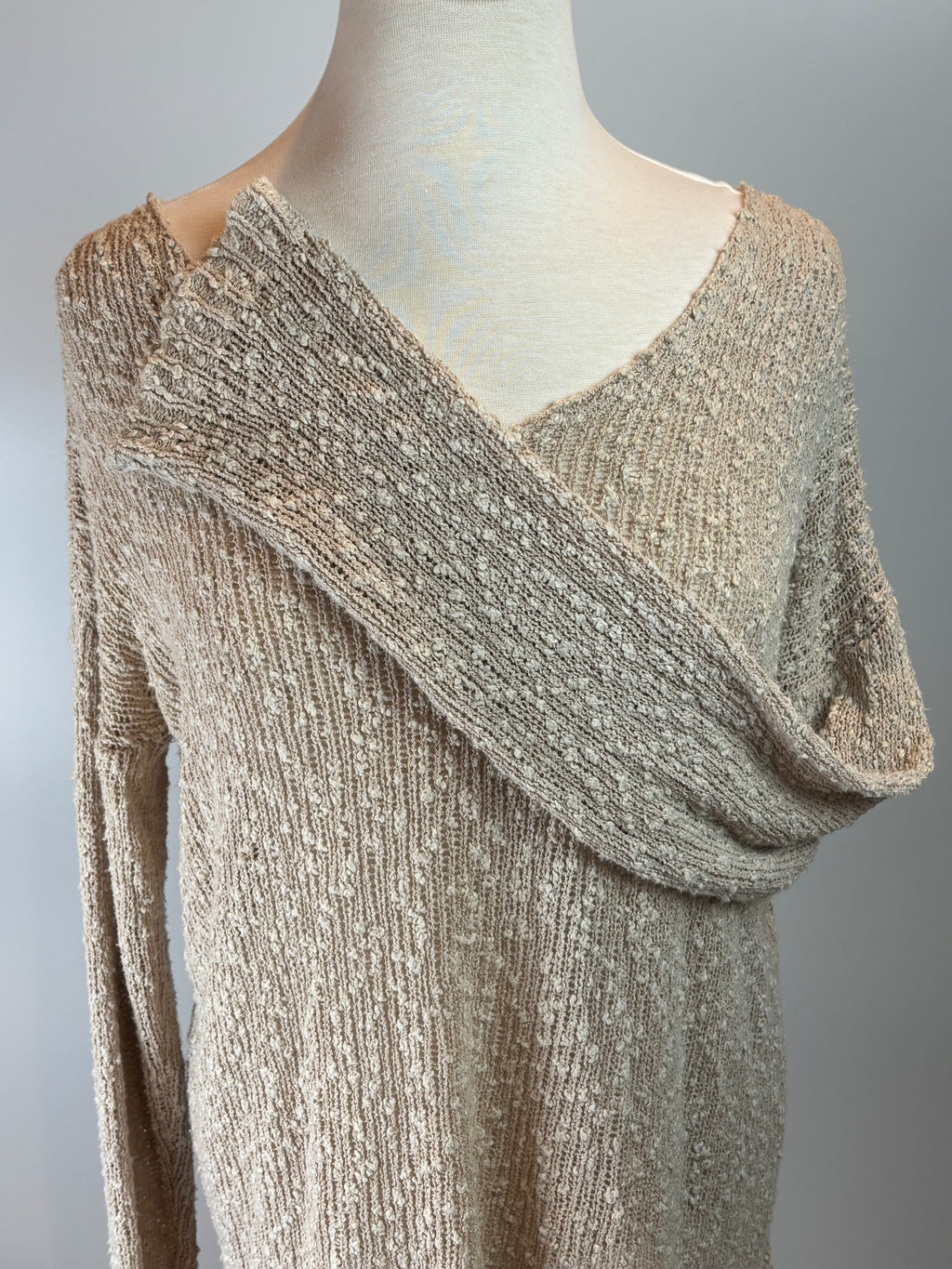 Brandy Melville Cozy Knit Sweater – Cream / One Size