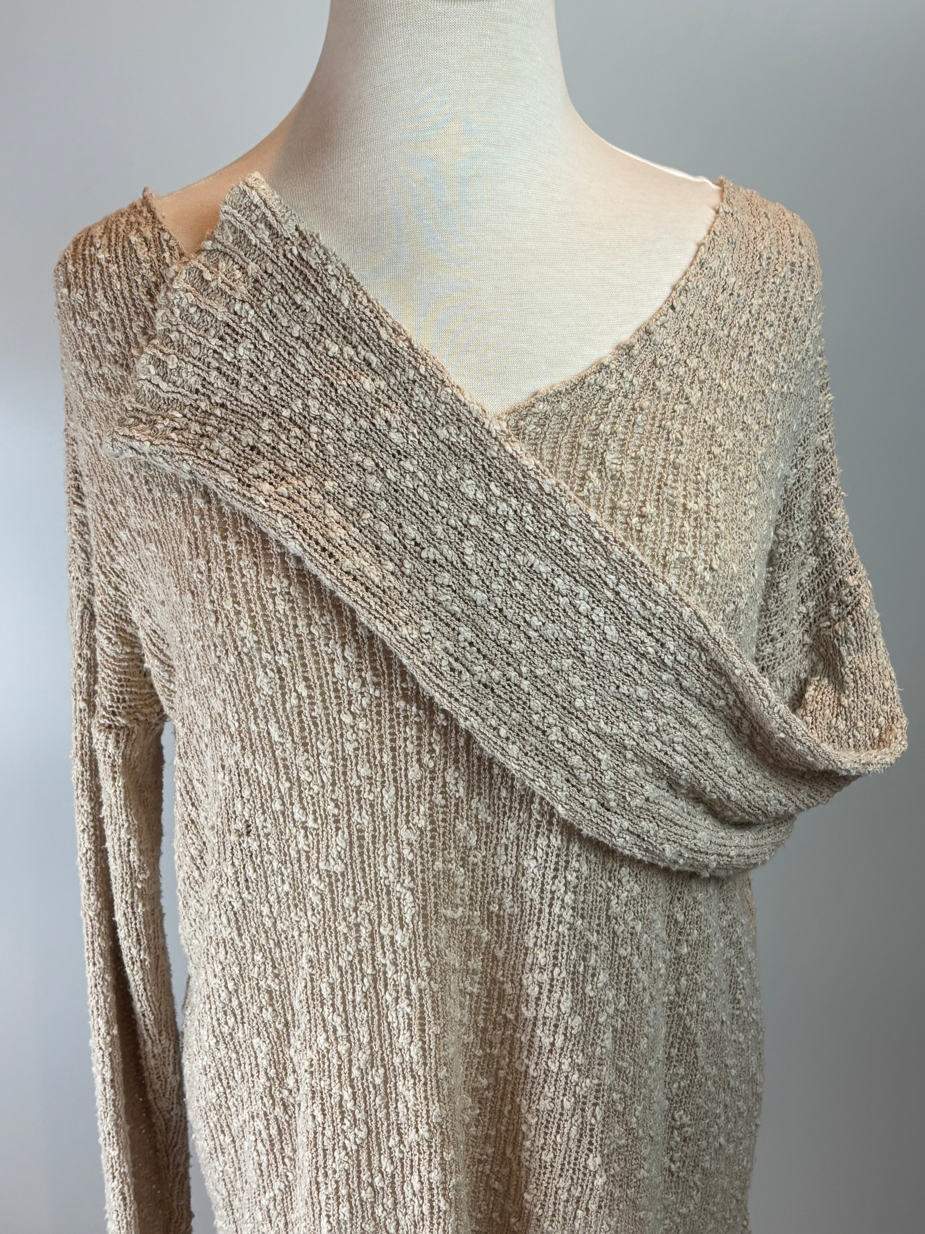 Brandy Melville Cozy Knit Sweater – Cream / One Size