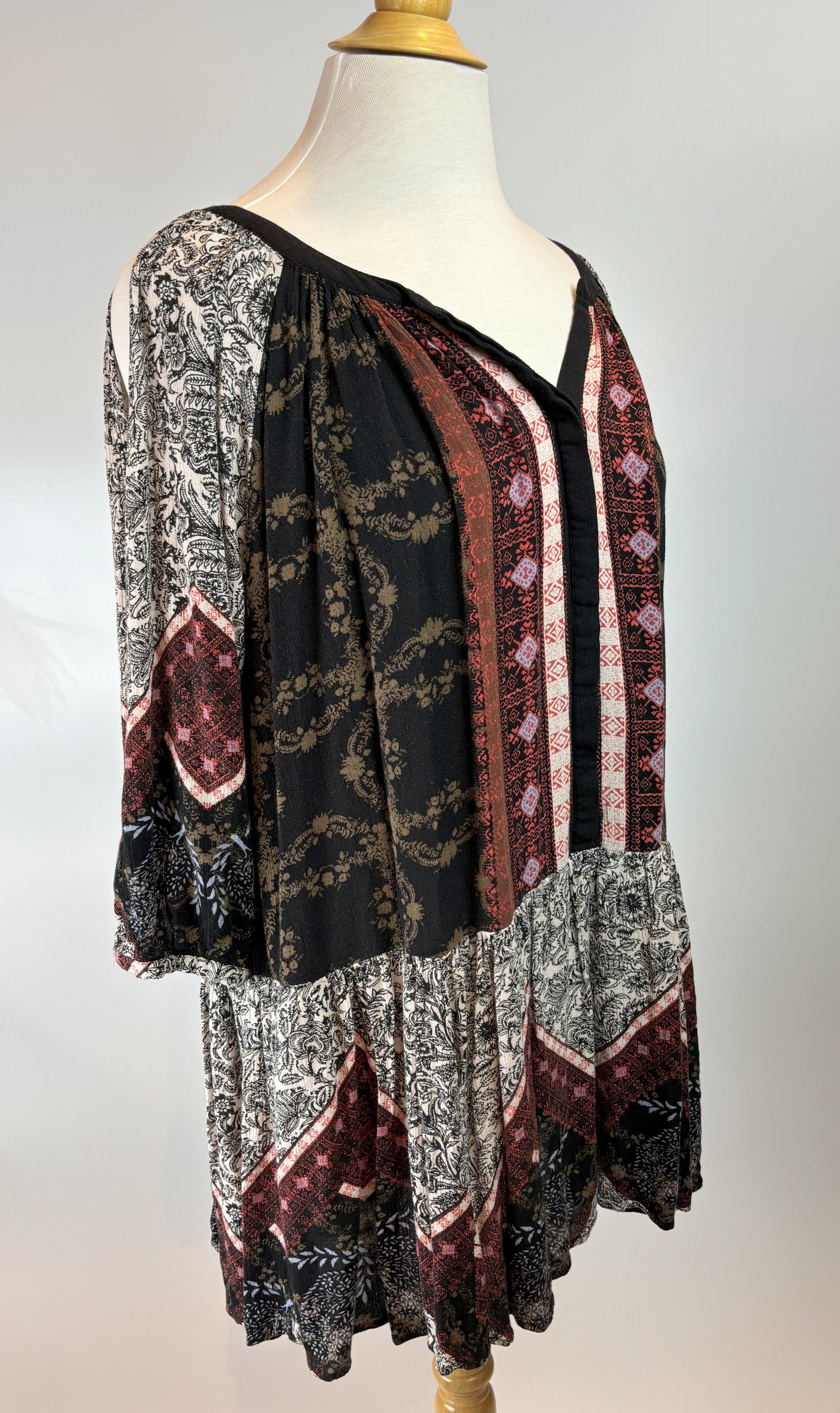 Free People Floaty Boho Tunic – Size Medium