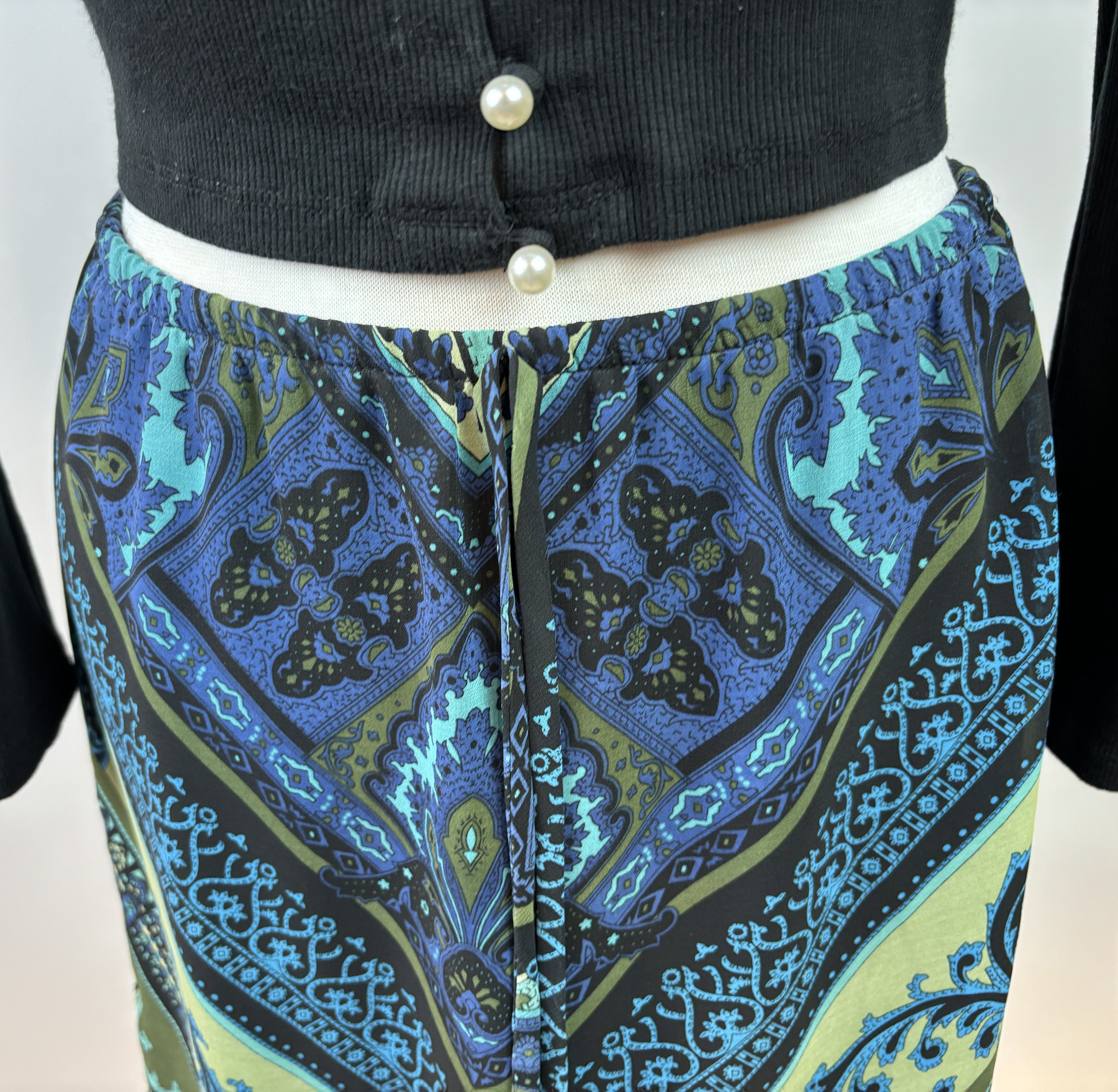 Vintage-Inspired Paisley Handkerchief Skirt - Small