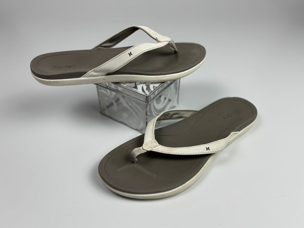 Hurley White Flip Flops – Women’s Size 9