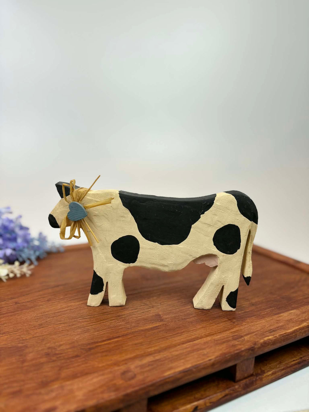 Rustic Wooden Cow Wall Décor
